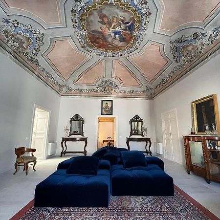 Palazzo Triolo - Dimora Di Charme Bed and Breakfast Corleone Eksteriør billede