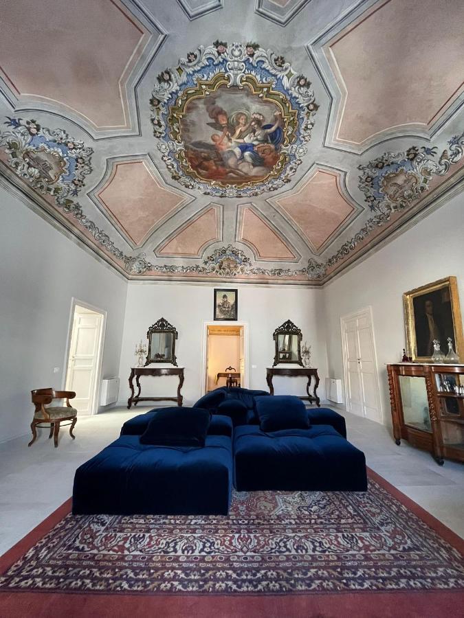 Palazzo Triolo - Dimora Di Charme Bed and Breakfast Corleone Eksteriør billede